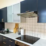 Designer With Views - Prime Location Apartment