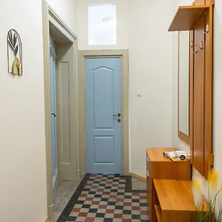 Designer - Views In The Heart Of Town شقة *