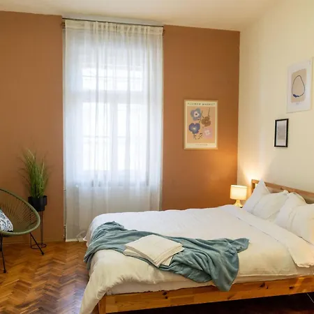 Apartamento Designer - Views In The Heart Of Town