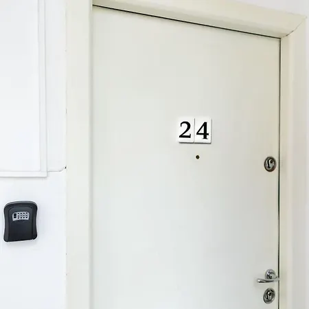 Designer - Views In The Heart Of Town Apartamento *