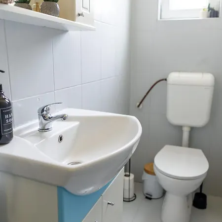 Designer - Views In The Heart Of Town